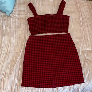 Red and black gingham set